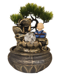 Fonte de �gua Monge Budista�com Paisagem Mini
